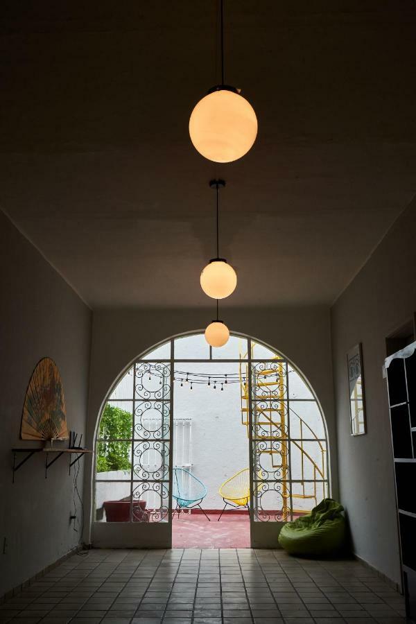 Hostal Americana กัวดาลาฮารา ภายนอก รูปภาพ